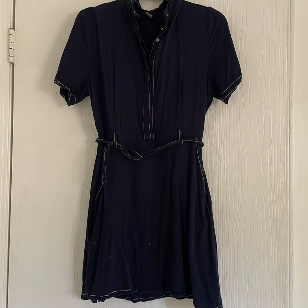 5/25$ 💛Forever 21 50s inspired dress!